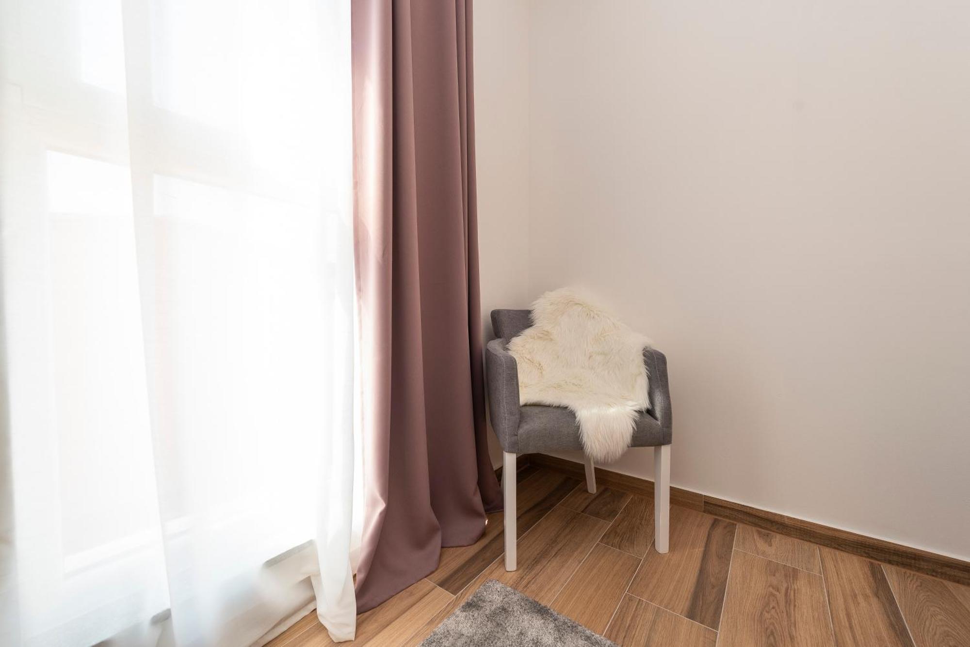 Luxury Apartments - La Vir 1 & 2 외부 사진