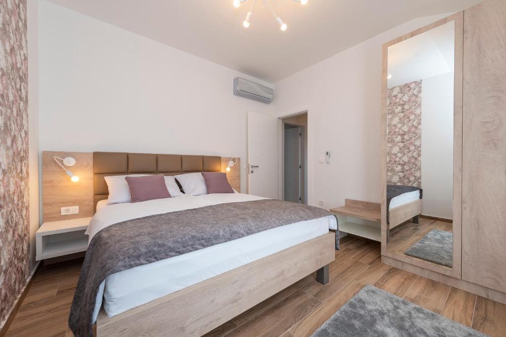 Luxury Apartments - La Vir 1 & 2 외부 사진