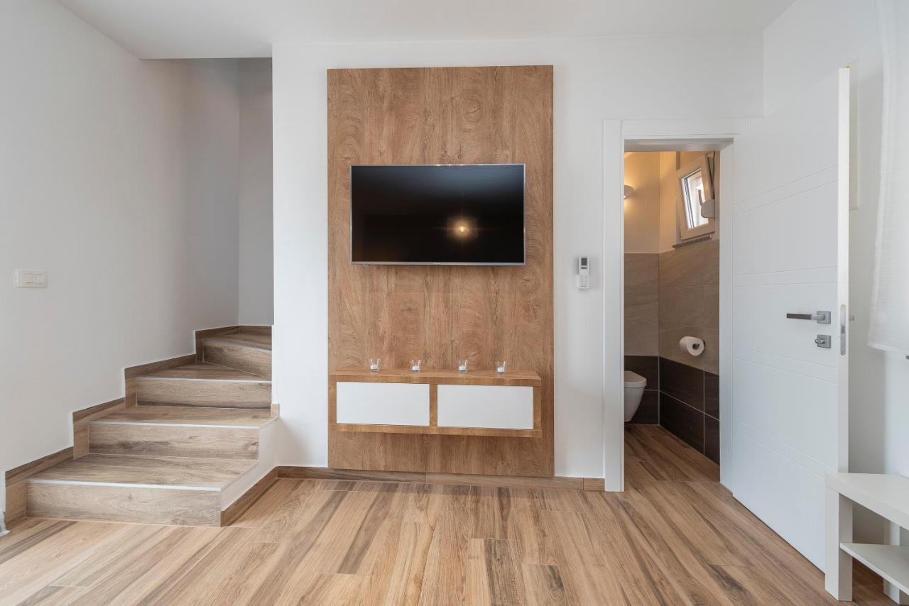 Luxury Apartments - La Vir 1 & 2 외부 사진