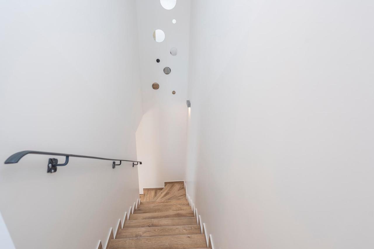 Luxury Apartments - La Vir 1 & 2 외부 사진