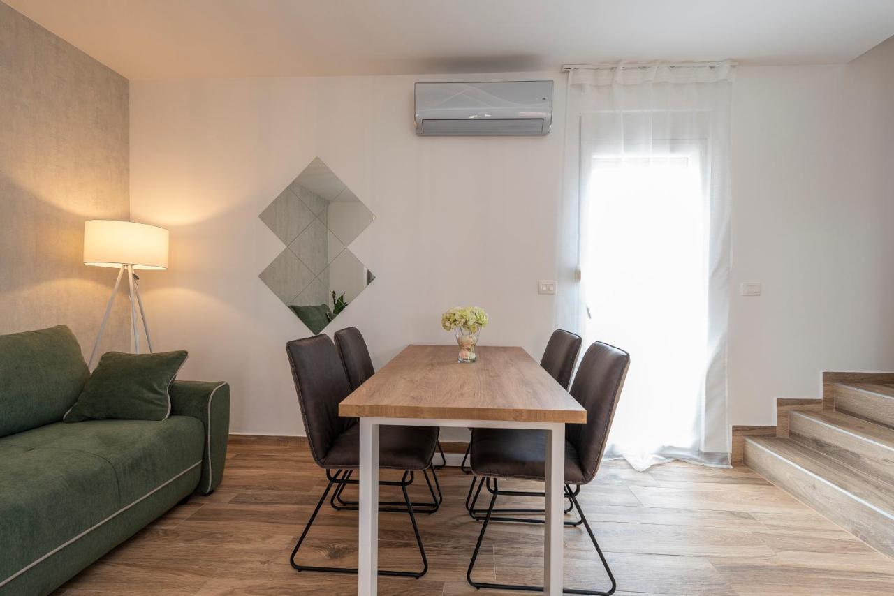 Luxury Apartments - La Vir 1 & 2 외부 사진